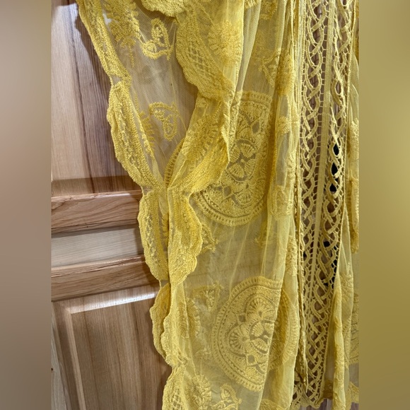 Do Everything in Love Mustard Lace Cardigan Kimono Beach Cover Up One Size - Picture 7 of 13